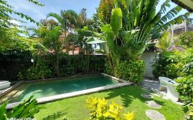 Oberoi Luxury Villas - in heart Seminyak